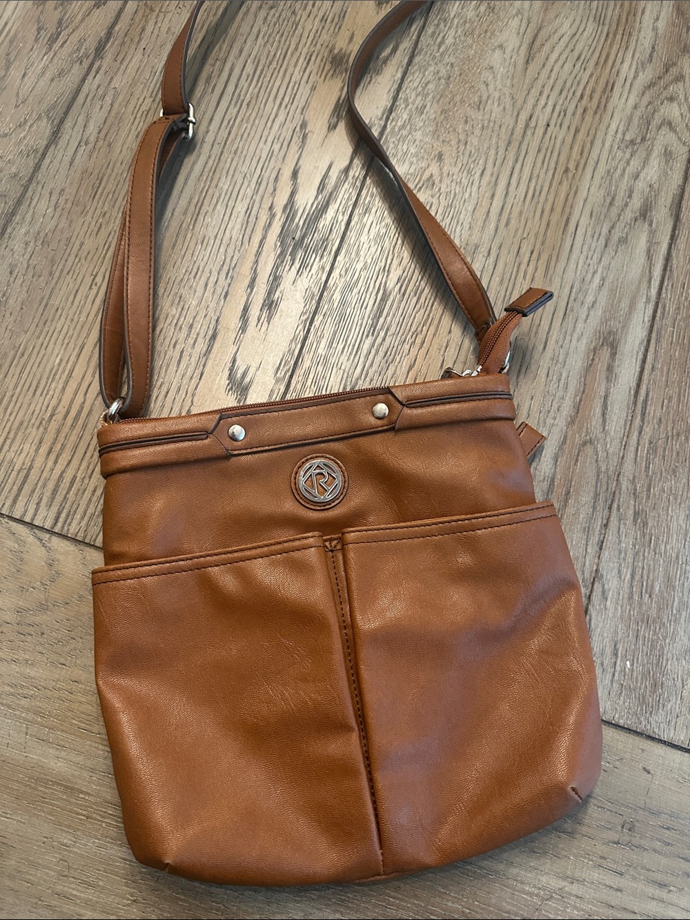 Relic by Fossil Cora Crossbody Bag Brown Faux Leather Multi-Pocket Purse